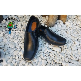 Zapato de Meter Negro punta Cuadrada de tacon